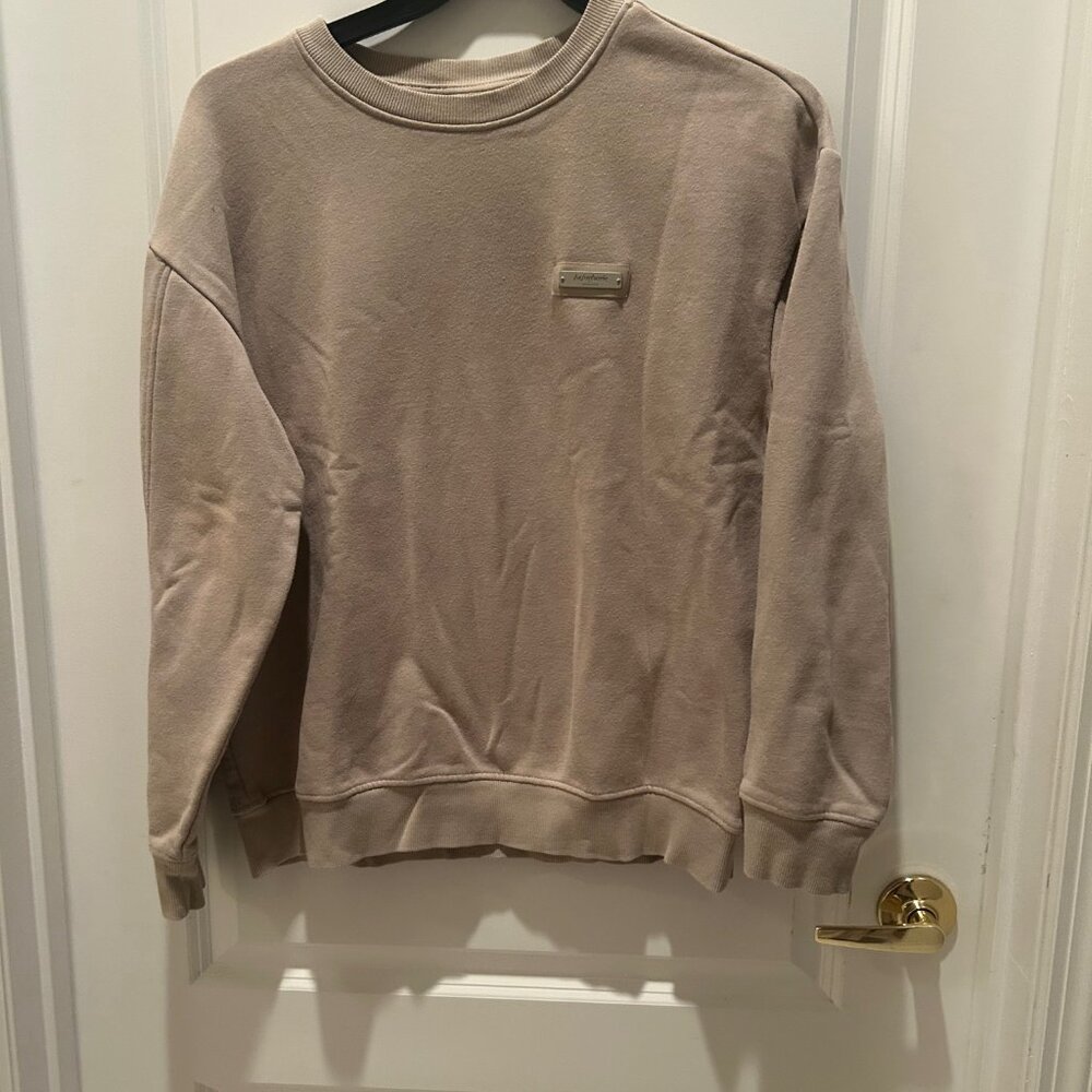 EUC HM Tan sweatshirt Size M